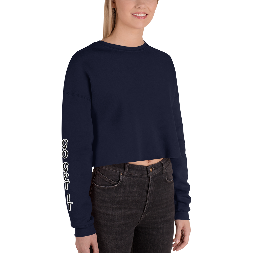 Level Up Your Look: The Essential Cropped Sweatshirt